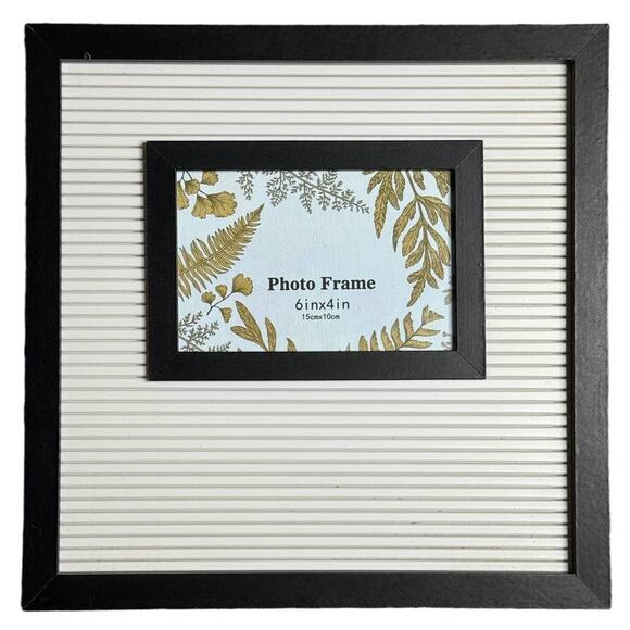 Black Framed Message Board with 6 inch x 4 inch Photo Frame Letters Included - Picture 1 of 5